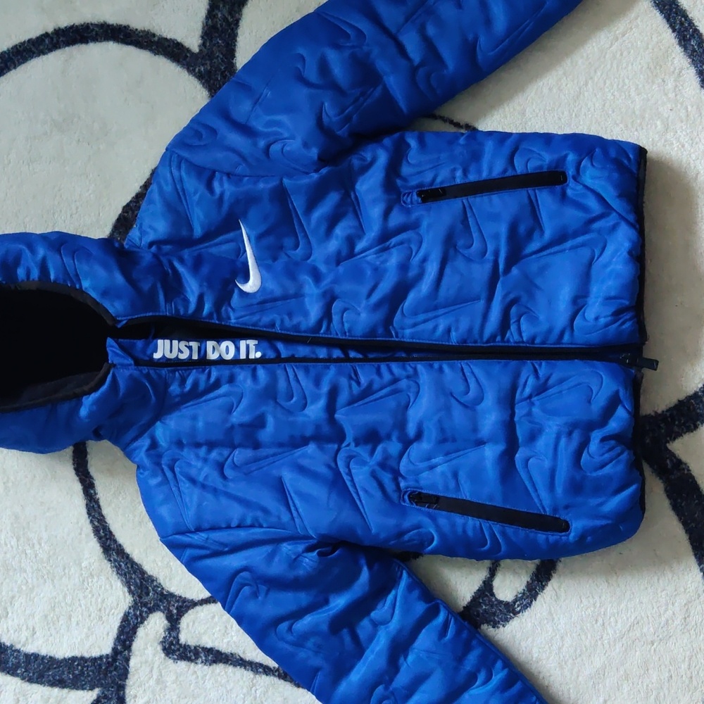 Nike little boys jacket - Picture 2 of 5